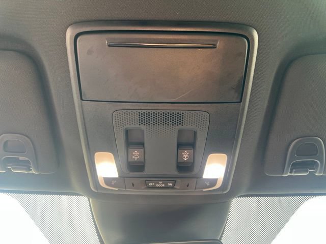 Used 2025 Honda Pilot TrailSport image 35
