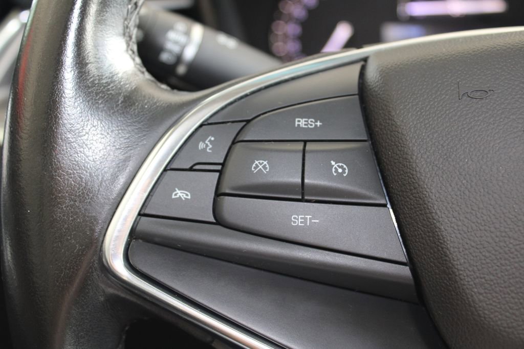 Used 2019 Cadillac XT5 Luxury image 25