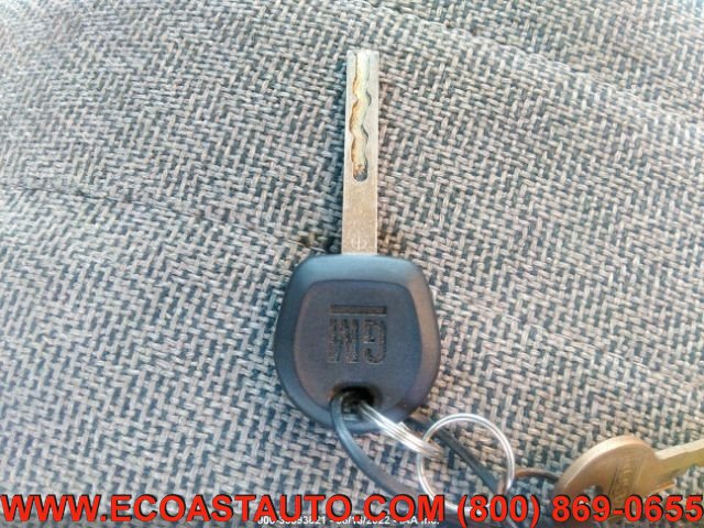 Used 2019 GMC Savana 4500 w/ Driver Convenience Package RWD image 14