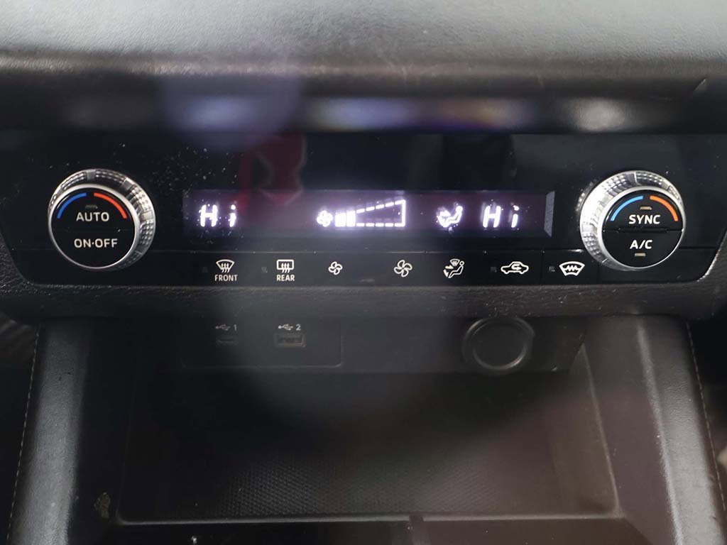 Used 2022 Mitsubishi Outlander ES image 40