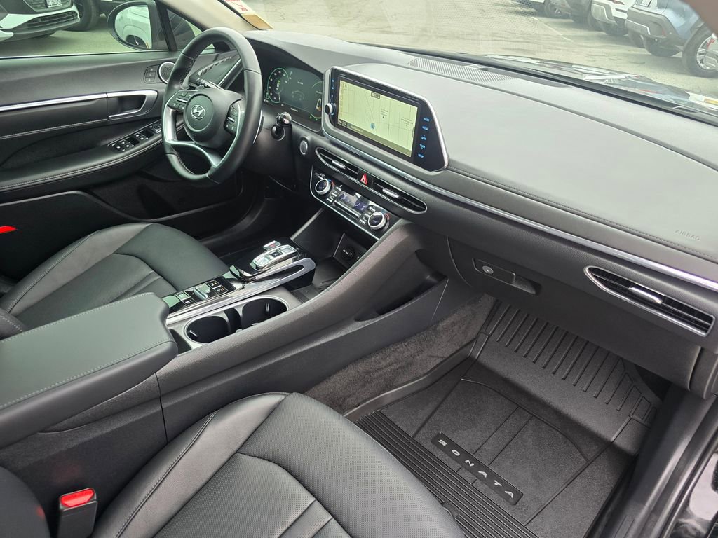 Used 2023 Hyundai Sonata Limited w/ Cargo Package image 24