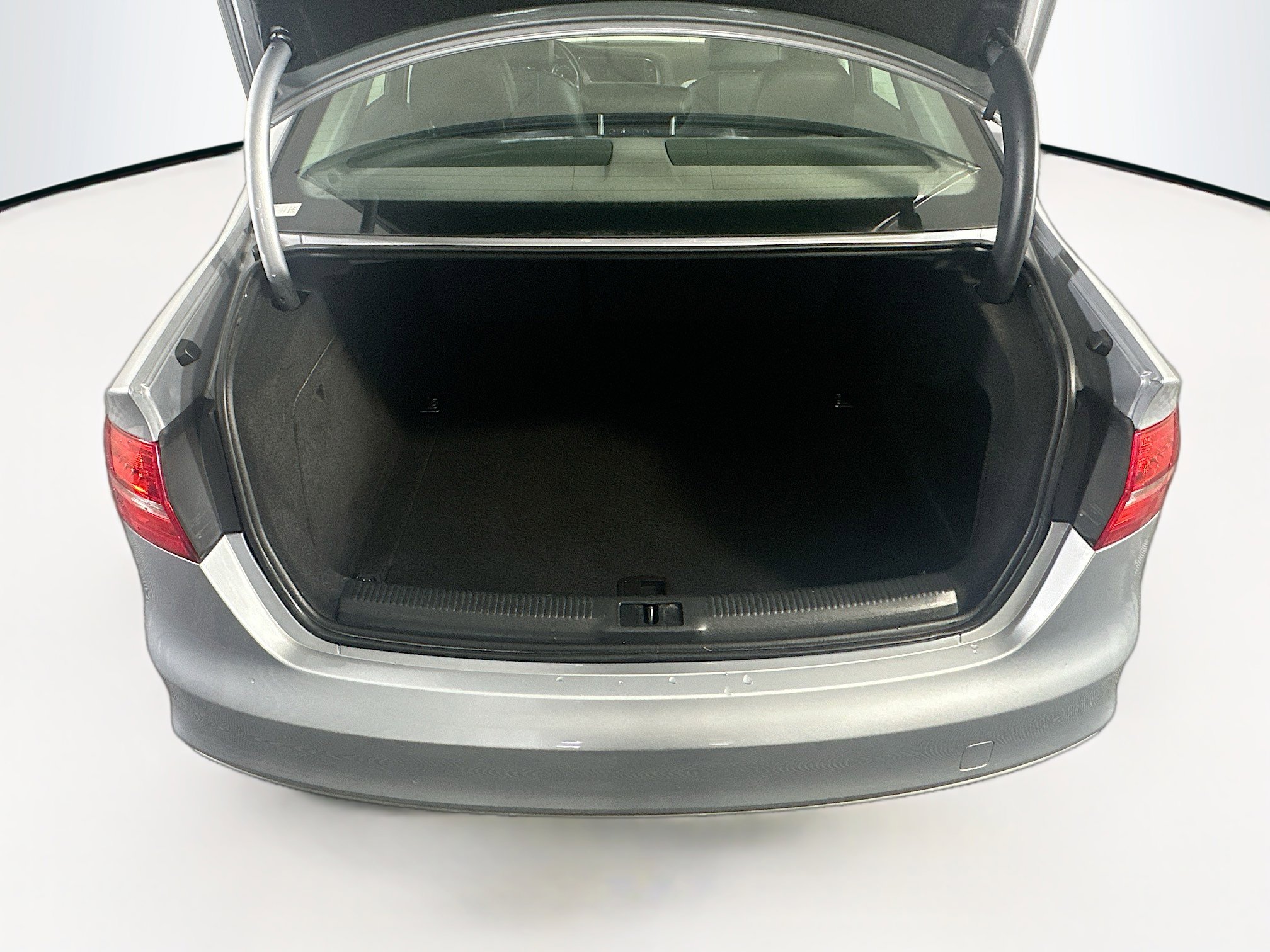Used 2015 Audi A4 2.0T Premium FWD image 28