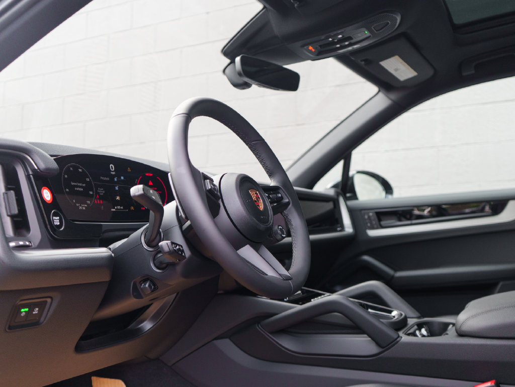New 2026 Porsche Cayenne AWD/4WD image 4