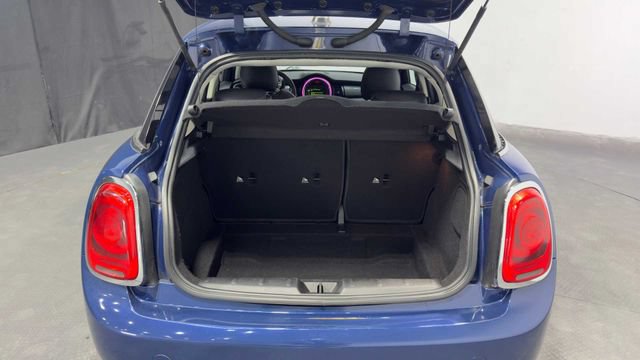 Used 2015 MINI Cooper 4-Door Hardtop FWD image 32