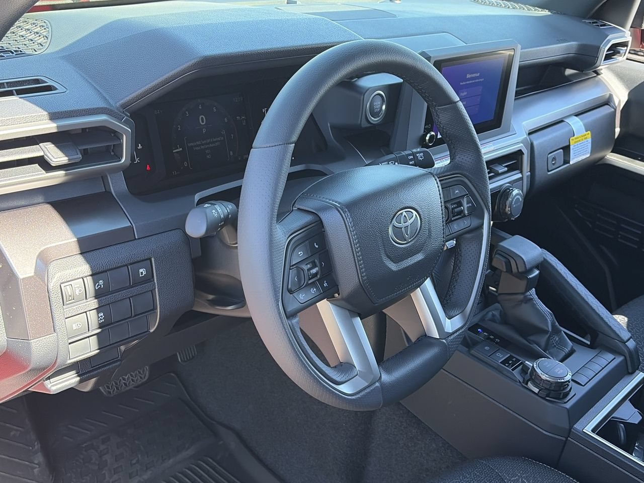 New 2026 Toyota 4Runner SR5 AWD/4WD image 11