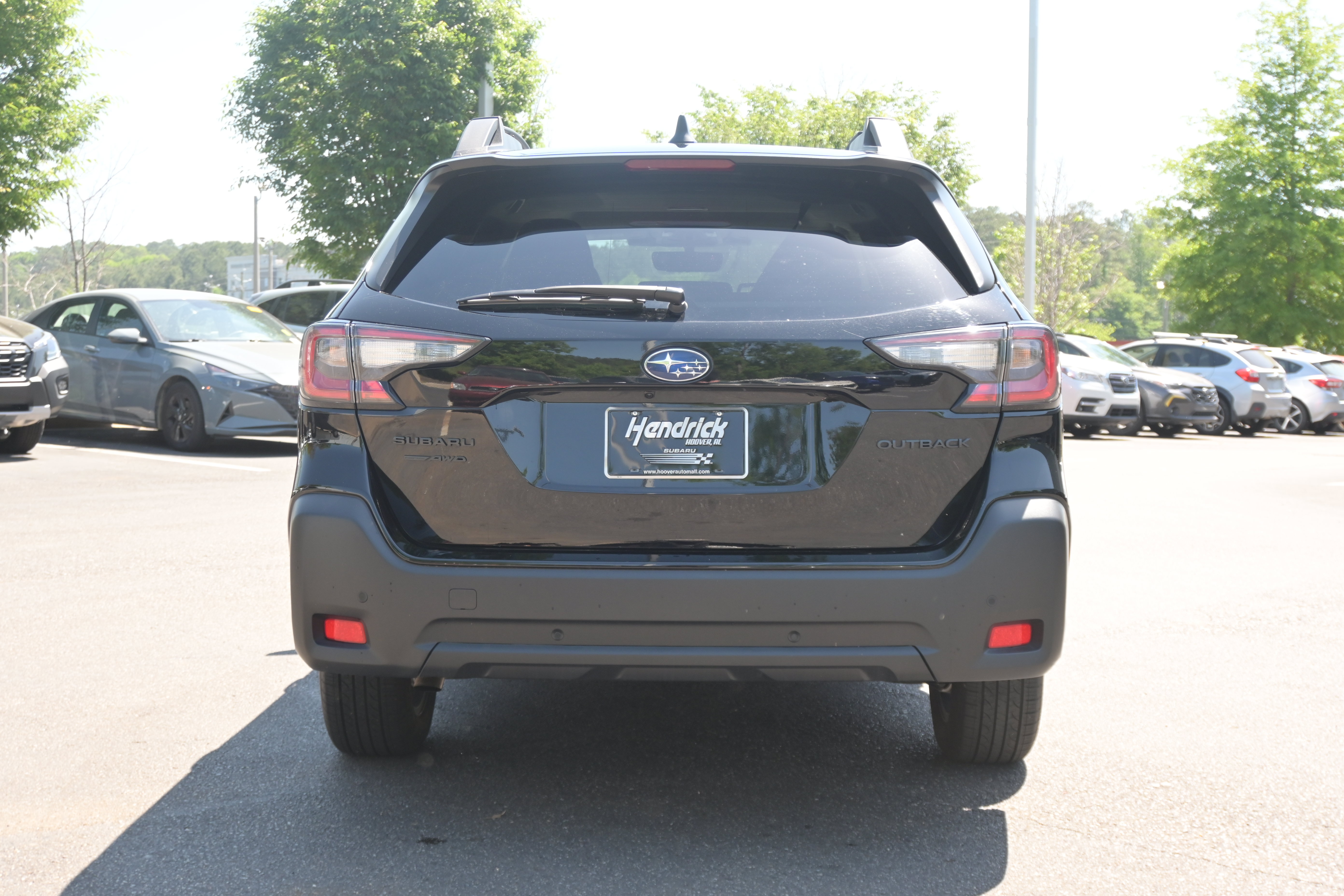 Certified 2025 Subaru Outback Onyx Edition AWD/4WD image 8