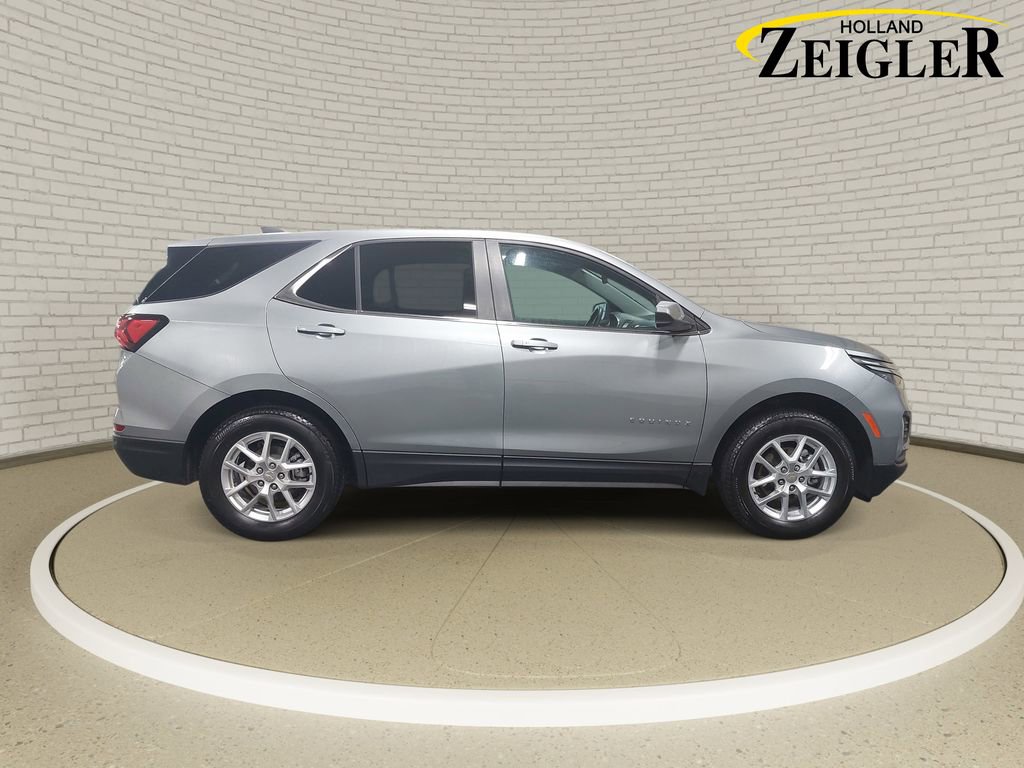 Used 2024 Chevrolet Equinox LT AWD/4WD image 4