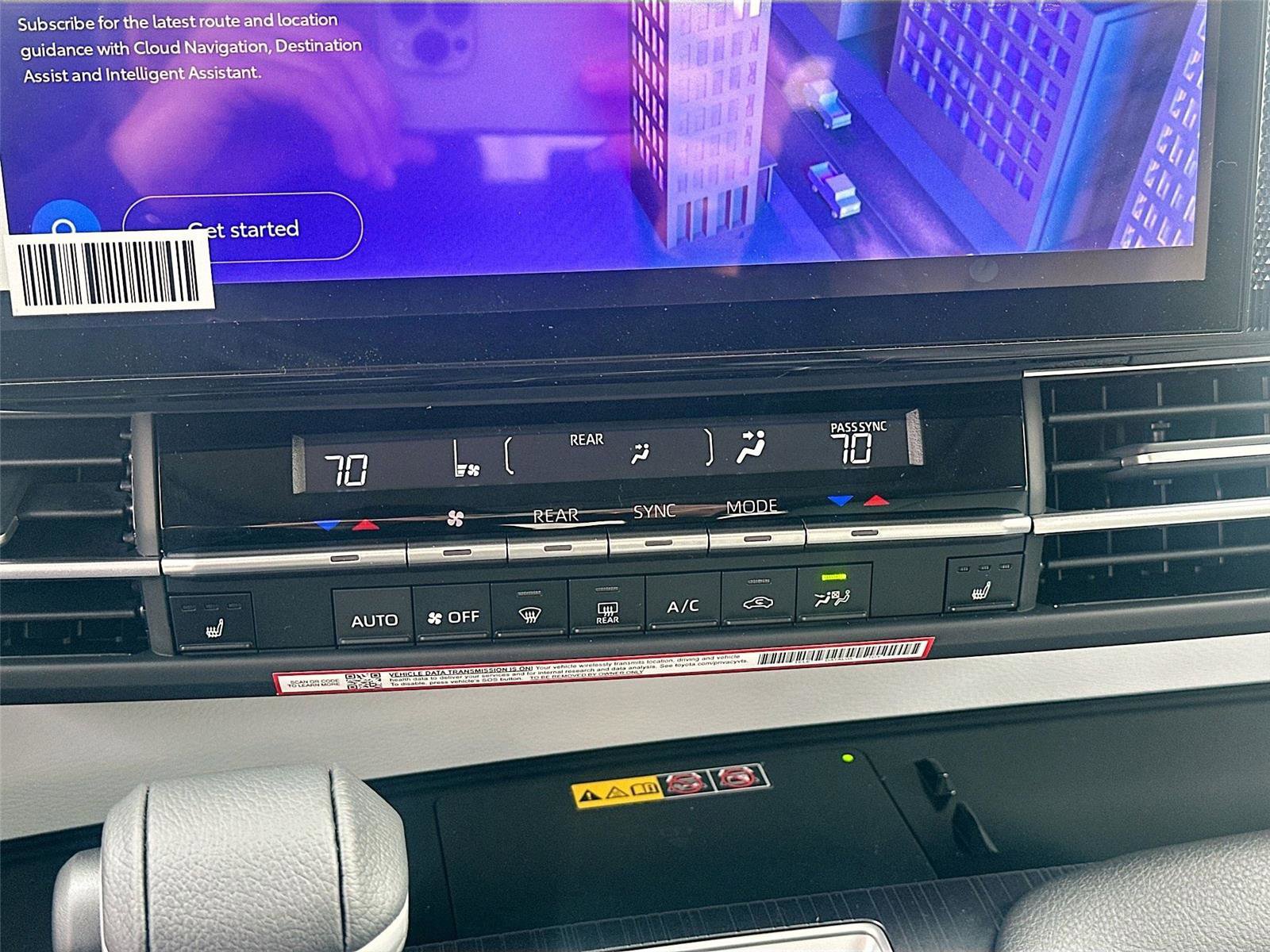 New 2026 Toyota Sienna XLE image 9