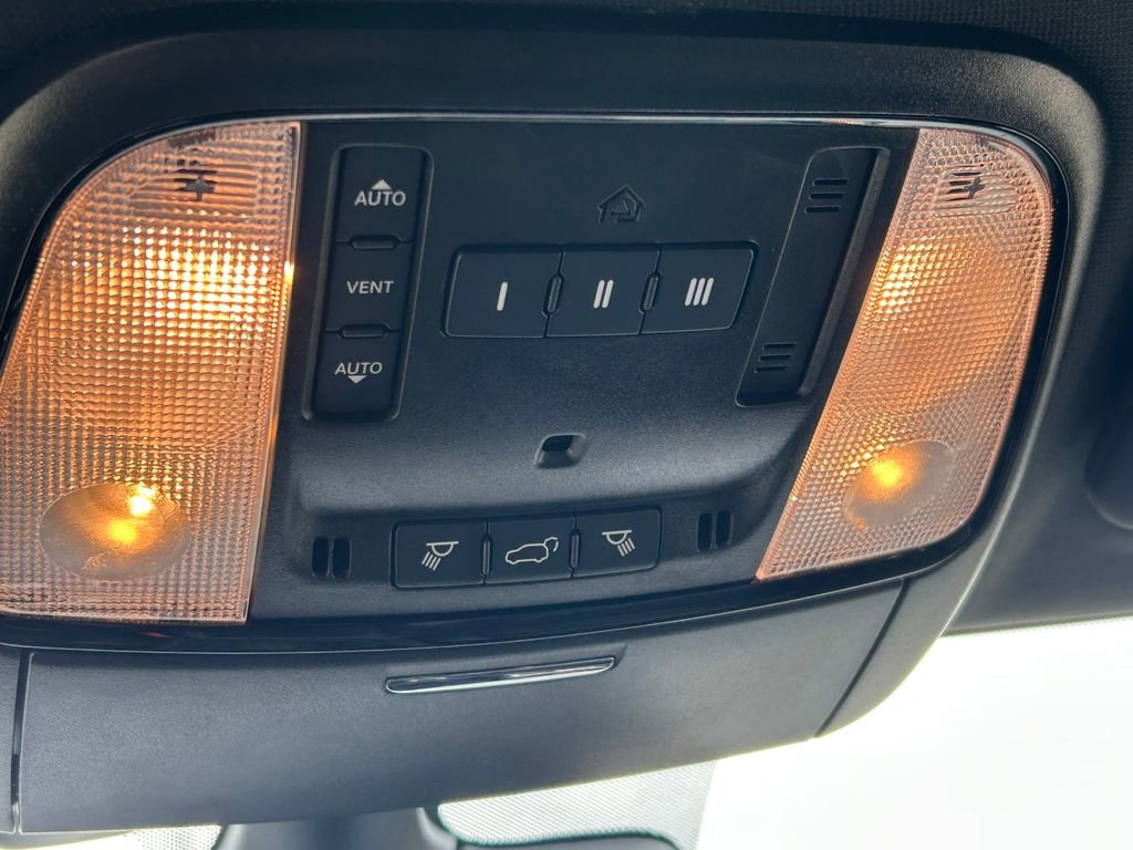 Used 2024 Dodge Durango GT image 21