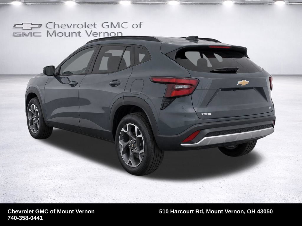 Used 2026 Chevrolet Trax LT FWD image 34