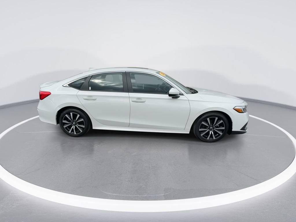 Used 2024 Honda Civic EX image 9