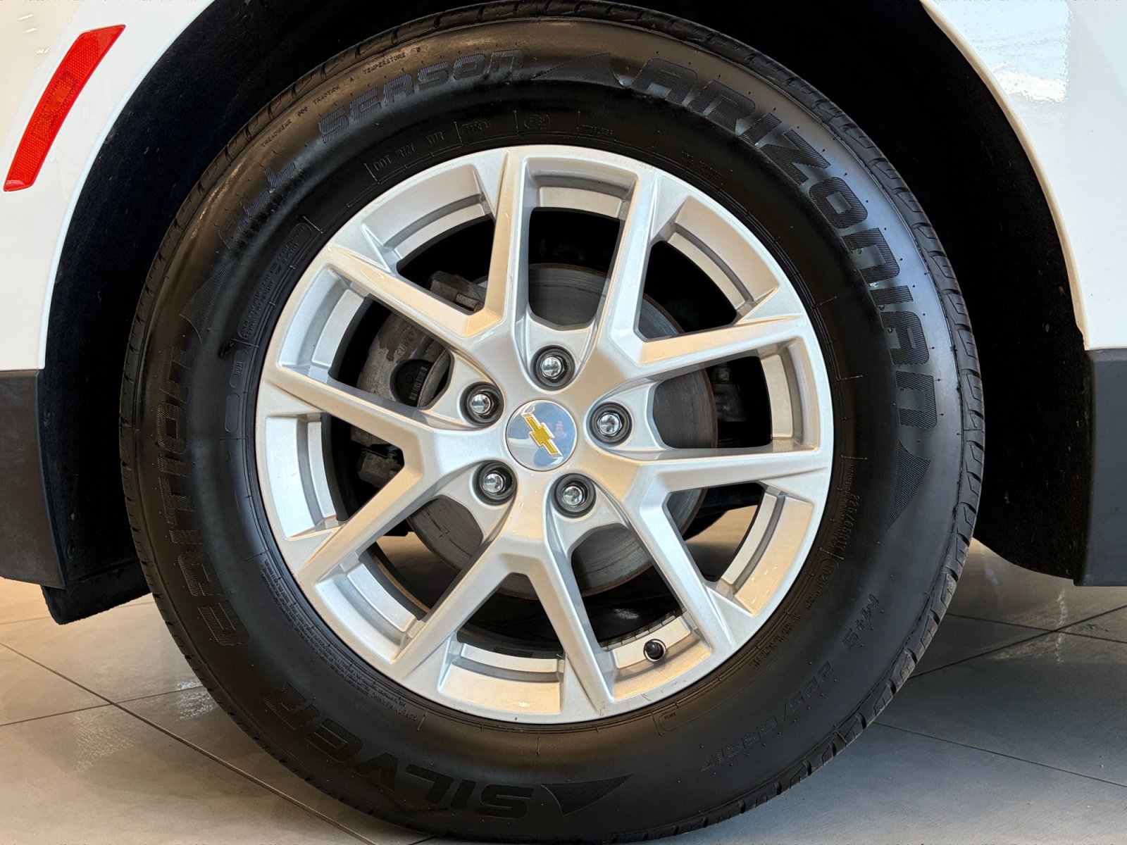 Used 2022 Chevrolet Equinox LT AWD/4WD image 11
