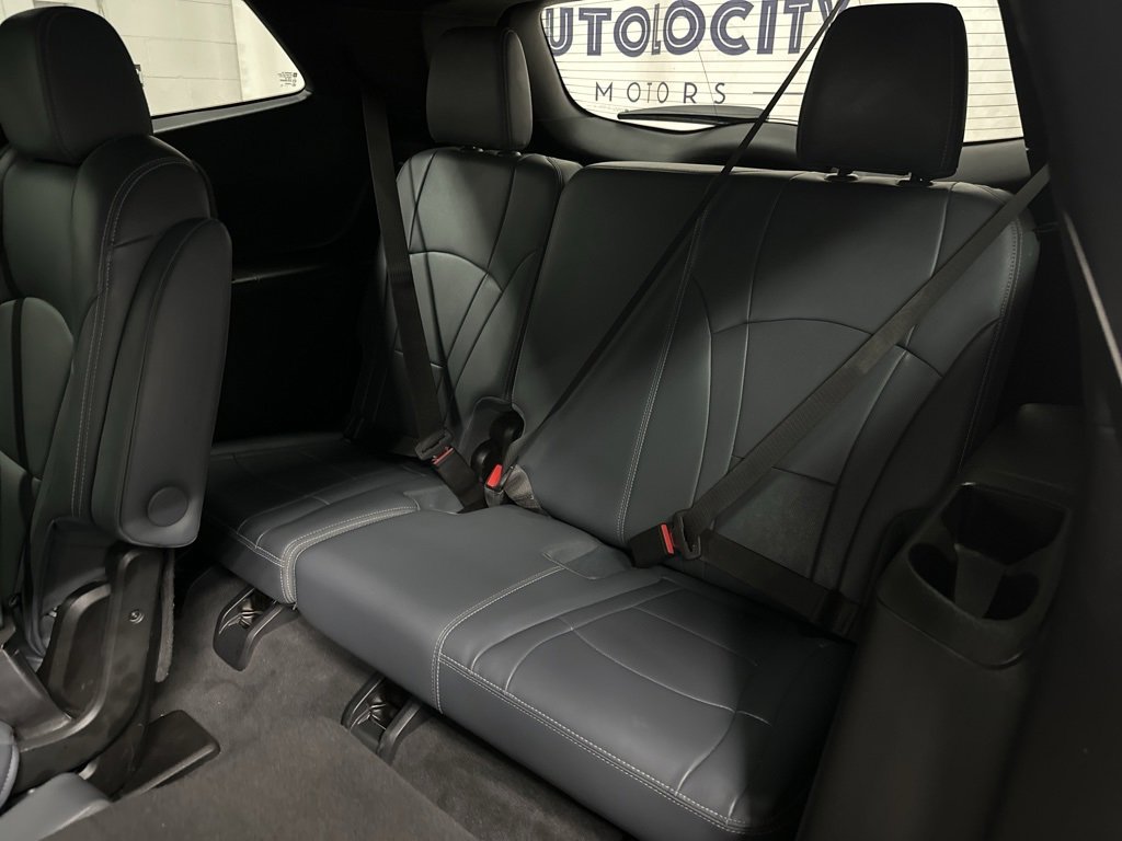 Used 2022 Buick Enclave Premium image 42