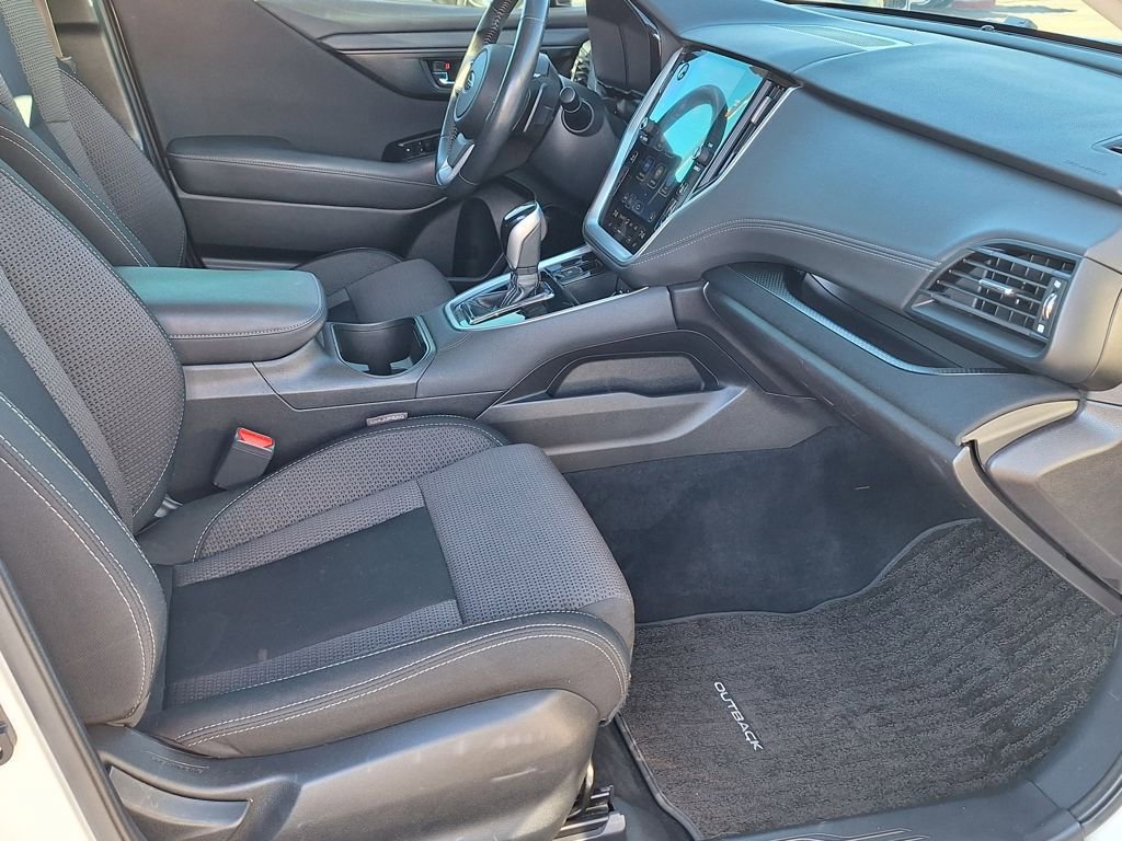 Used 2022 Subaru Outback Premium image 26