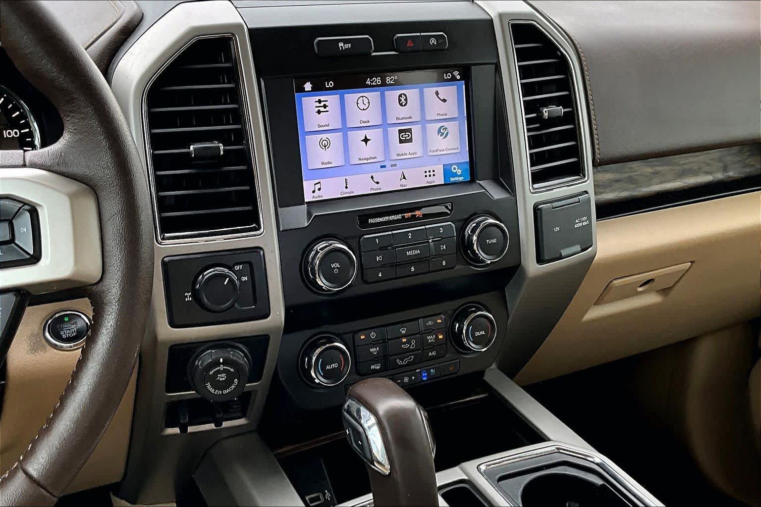 Used 2019 Ford F150 Lariat RWD image 9