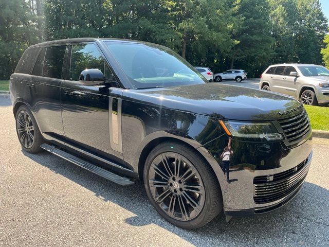 Certified 2024 Land Rover Range Rover SV AWD/4WD image 2