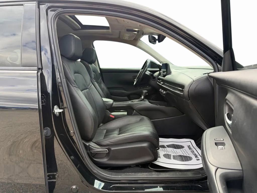 Used 2023 Honda HR-V EX-L image 21