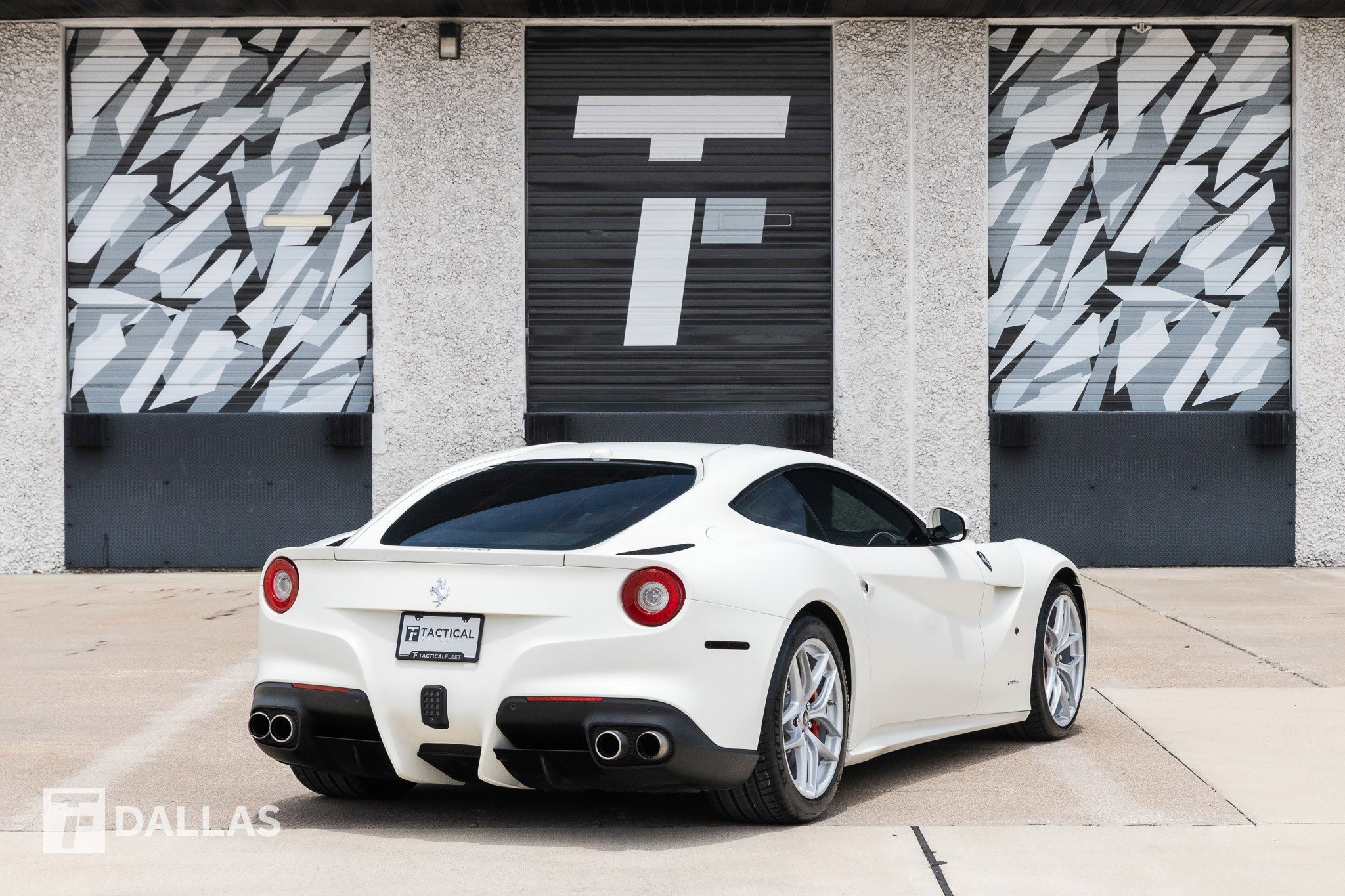 Used 2014 Ferrari F12 Berlinetta image 18