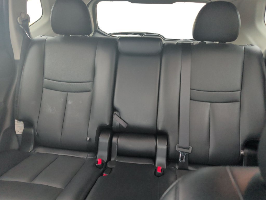 Used 2017 Nissan Rogue SL w/ SL Premium Package AWD/4WD image 10