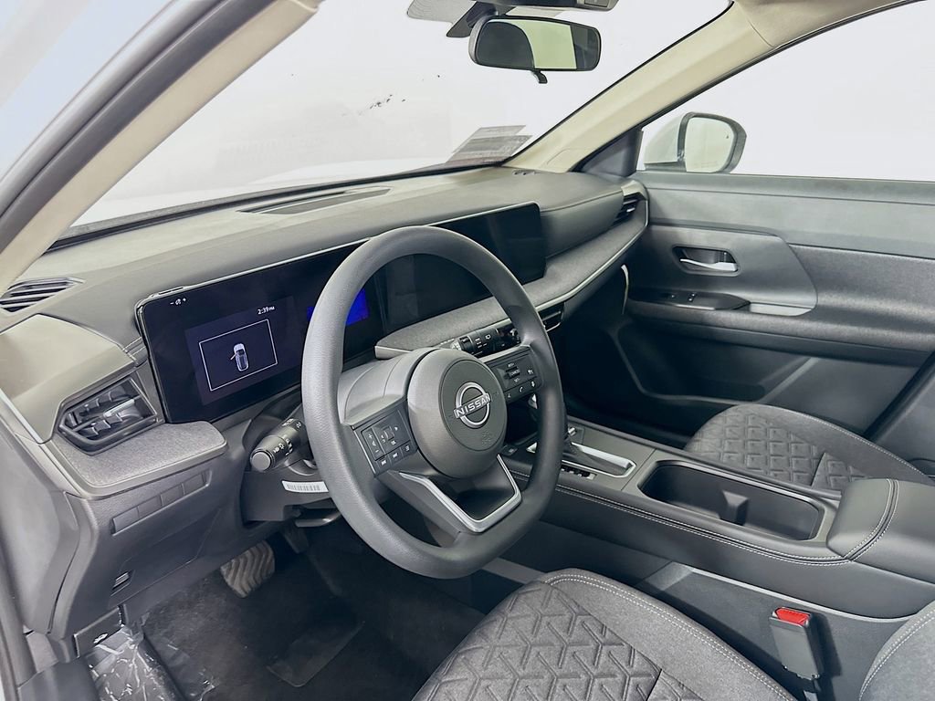 Certified 2025 Nissan Kicks SV AWD/4WD image 14