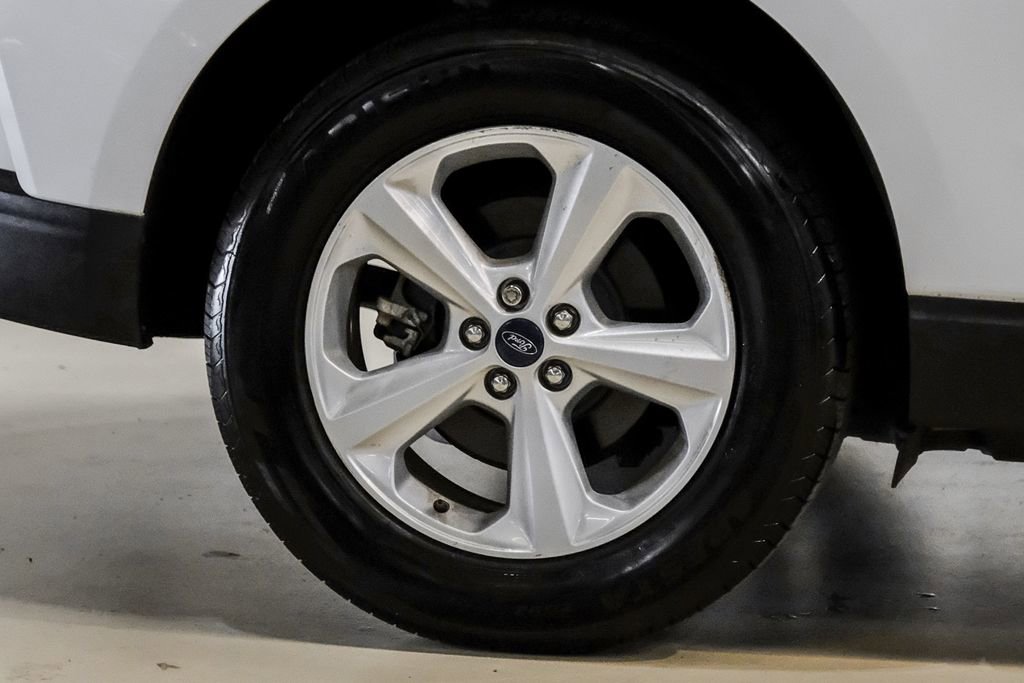 Used 2019 Ford Edge SE image 50