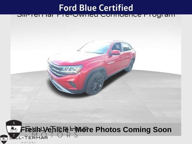 Used 2023 Volkswagen Atlas Cross Sport SE w/ Black Wheel Package