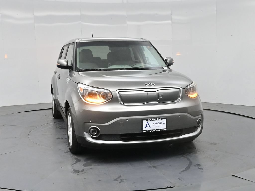 Used 2016 Kia Soul EV + FWD image 57