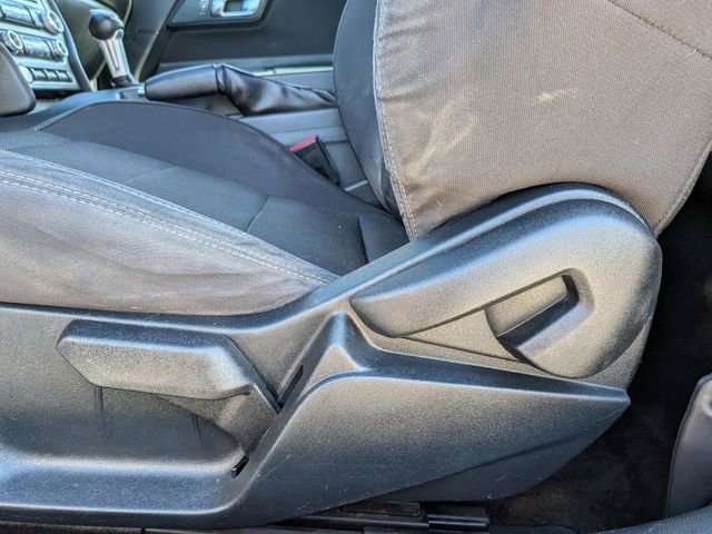 Used 2016 Ford Mustang Convertible image 14