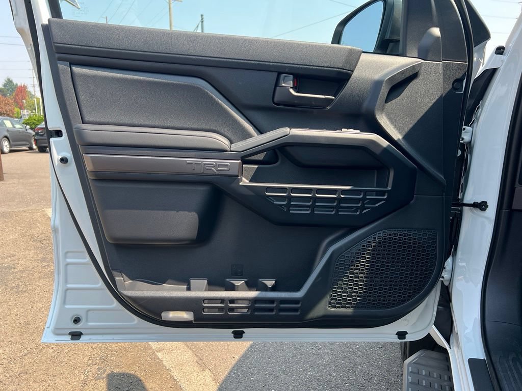 New 2026 Toyota 4Runner TRD Off-Road AWD/4WD image 19