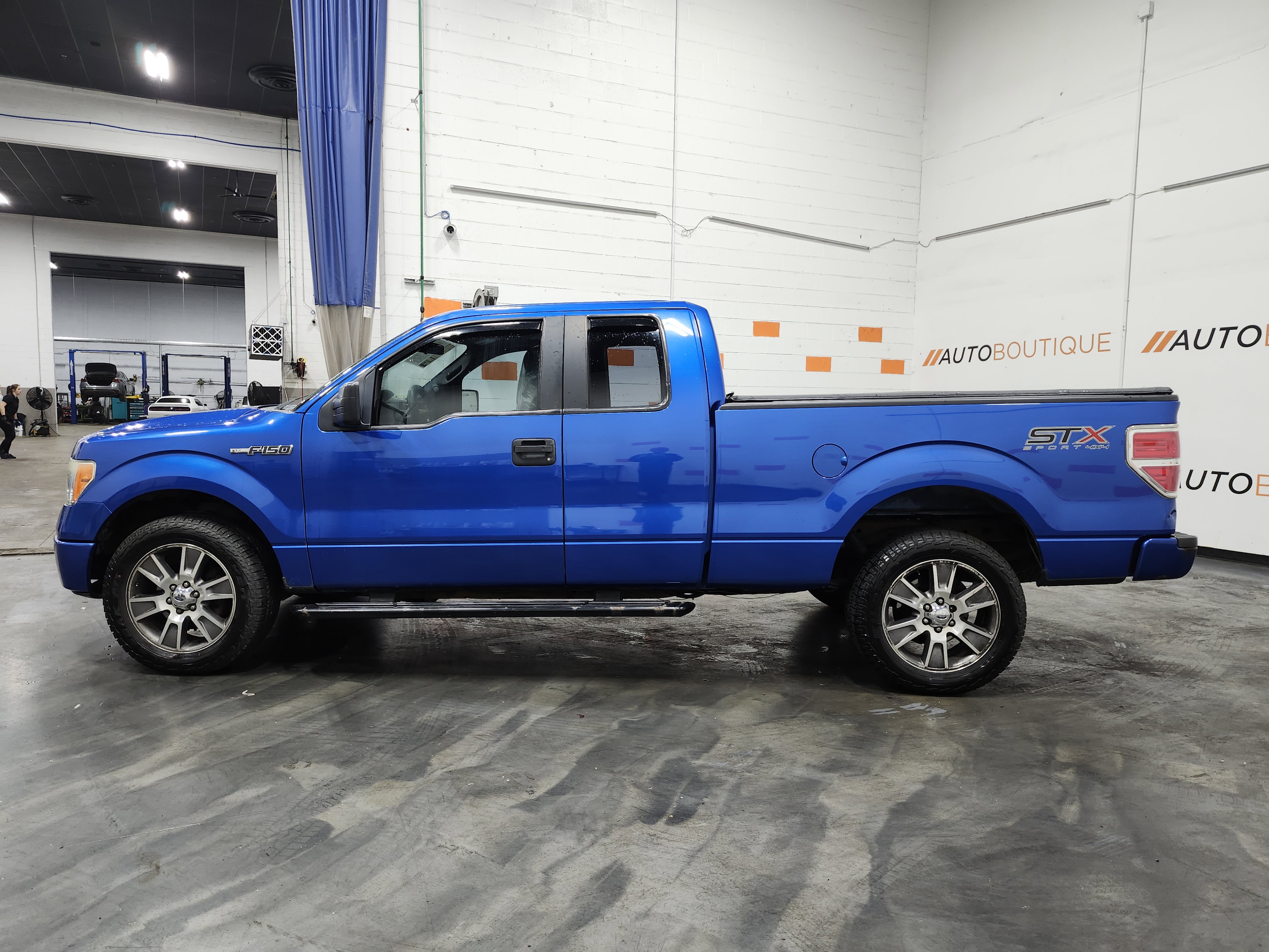 Used 2014 Ford F150 STX w/ Equipment Group 201A Mid AWD/4WD image 14