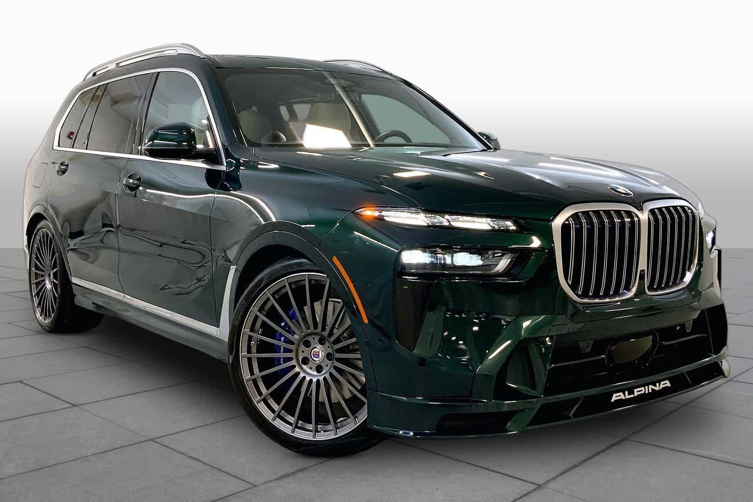 Used 2025 BMW ALPINA XB7 AWD/4WD image 2