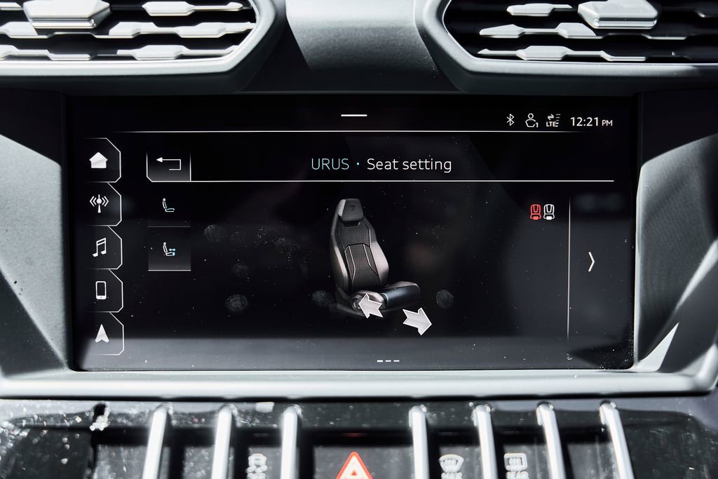 Used 2019 Lamborghini Urus AWD/4WD image 80