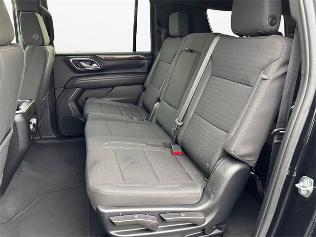 Used 2023 GMC Yukon XL SLE image 13