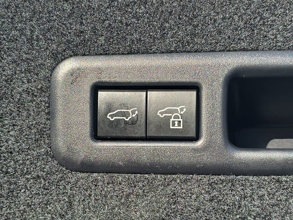 Certified 2022 Lexus RX 450hL Luxury w/ Cold Area Package (CT) image 14