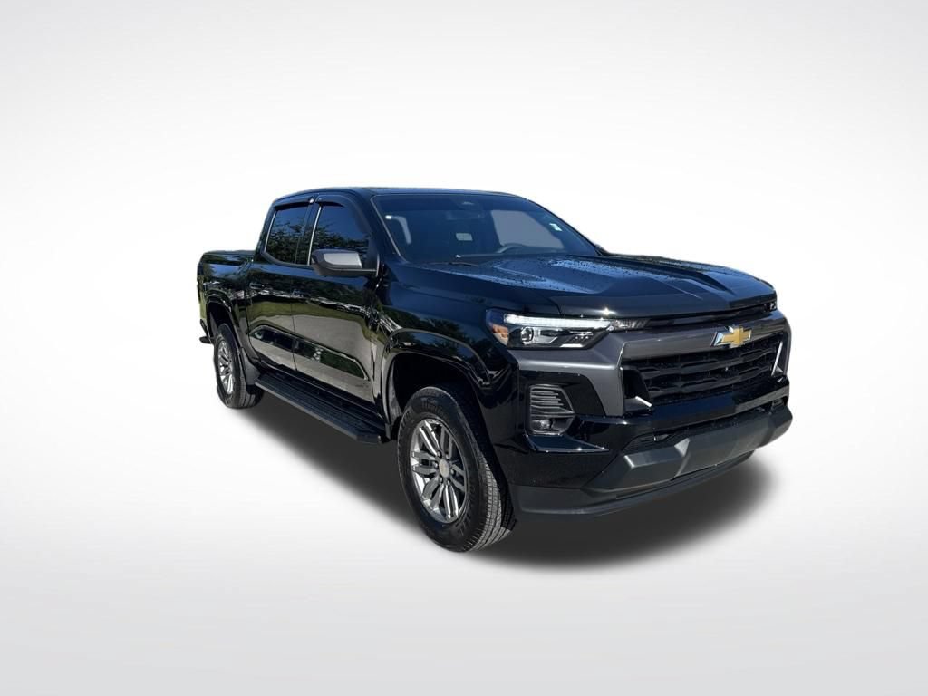 Used 2026 Chevrolet Colorado LT w/ LT Convenience Package RWD image 2