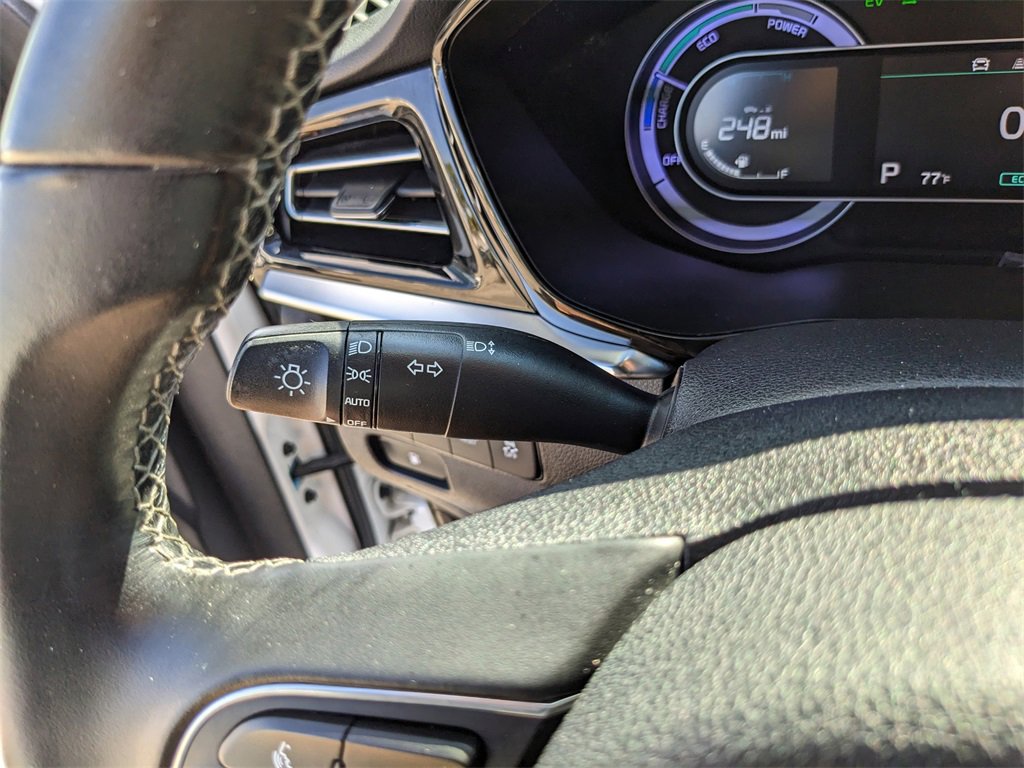 Certified 2022 Kia Niro LXS image 34