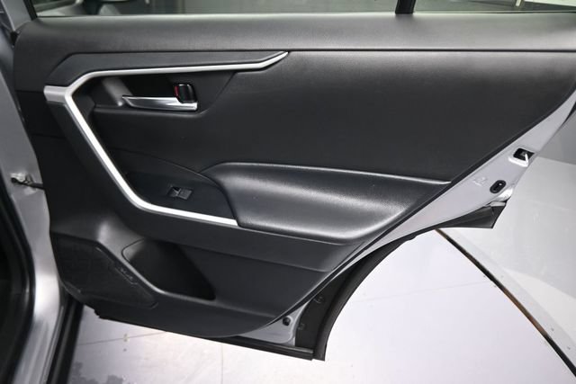 Used 2024 Toyota RAV4 XLE FWD image 15