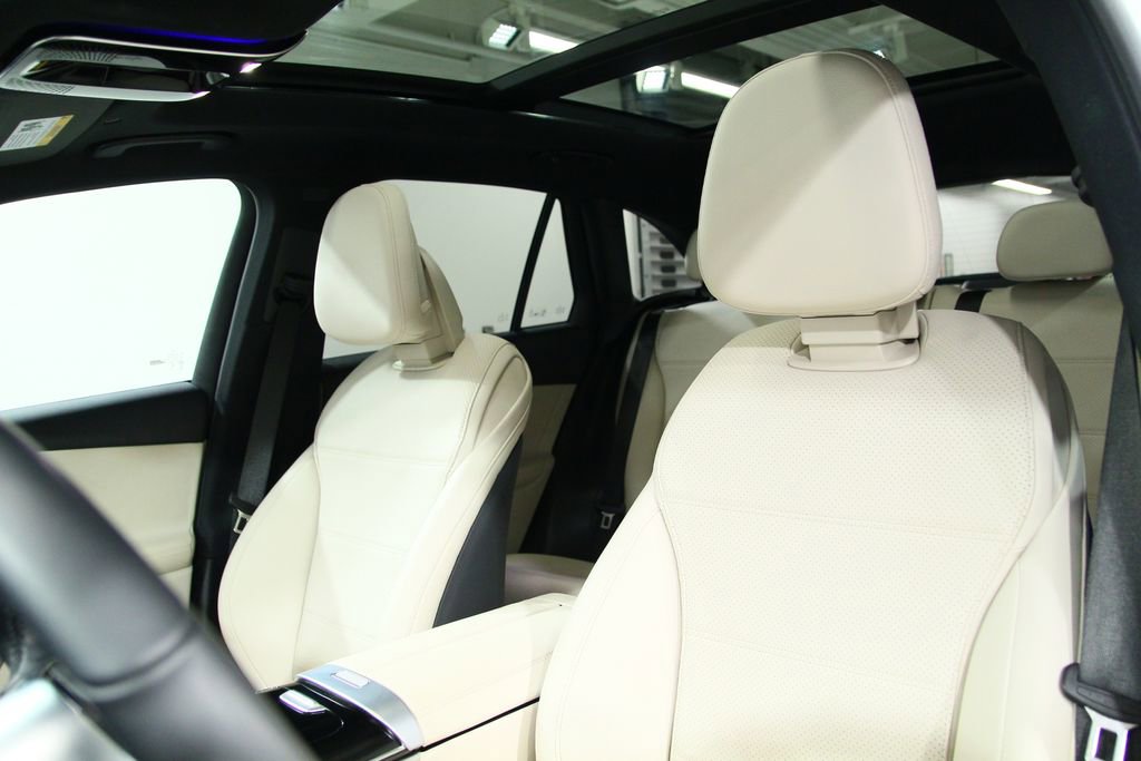 Certified 2026 Mercedes-Benz GLC 300 4MATIC image 6