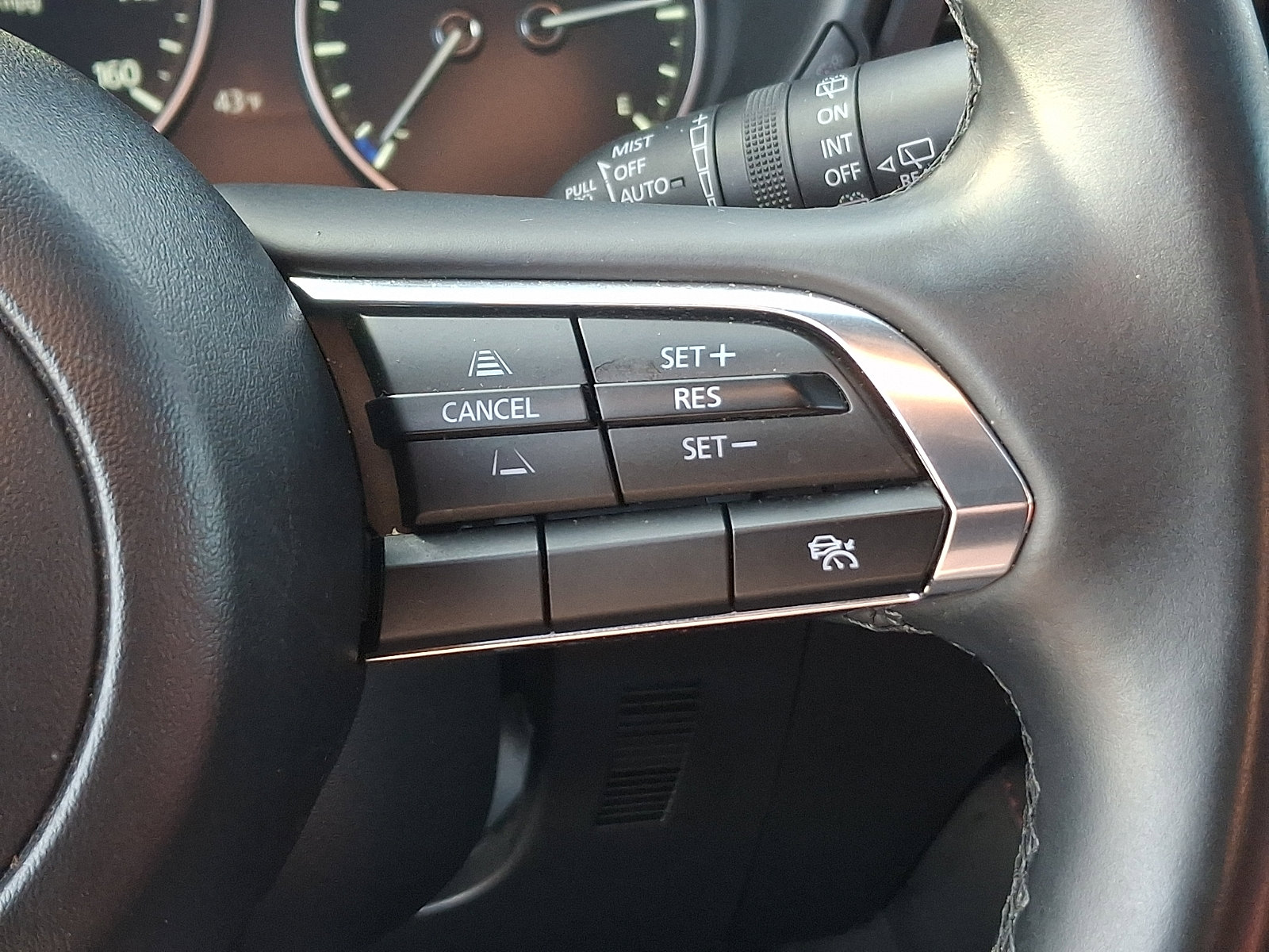 Used 2024 MAZDA MAZDA3 s image 22