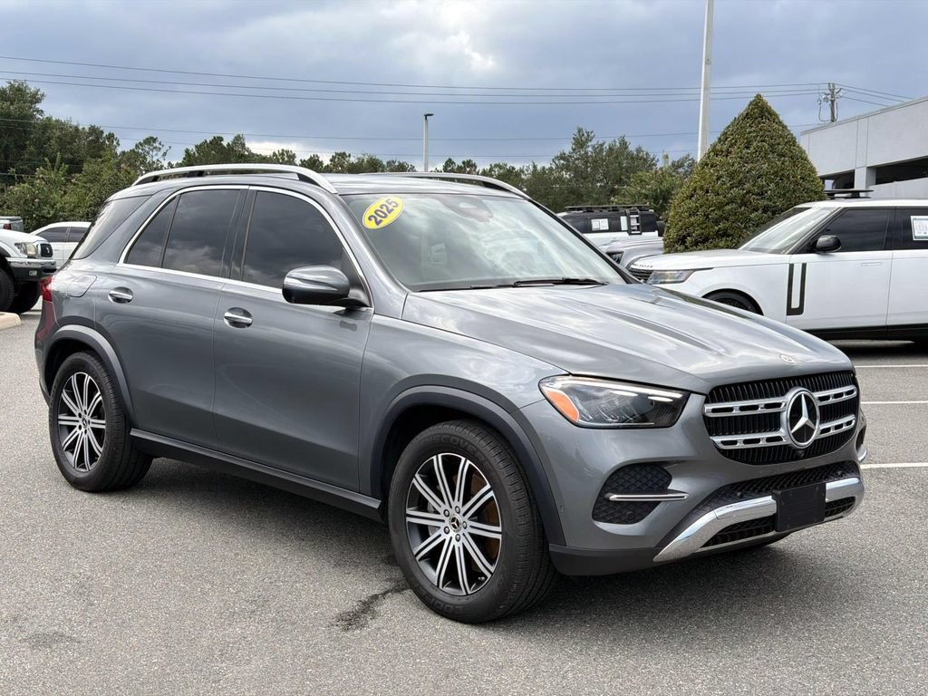 Used 2025 Mercedes-Benz GLE 450 4MATIC w/ Winter Package image 7