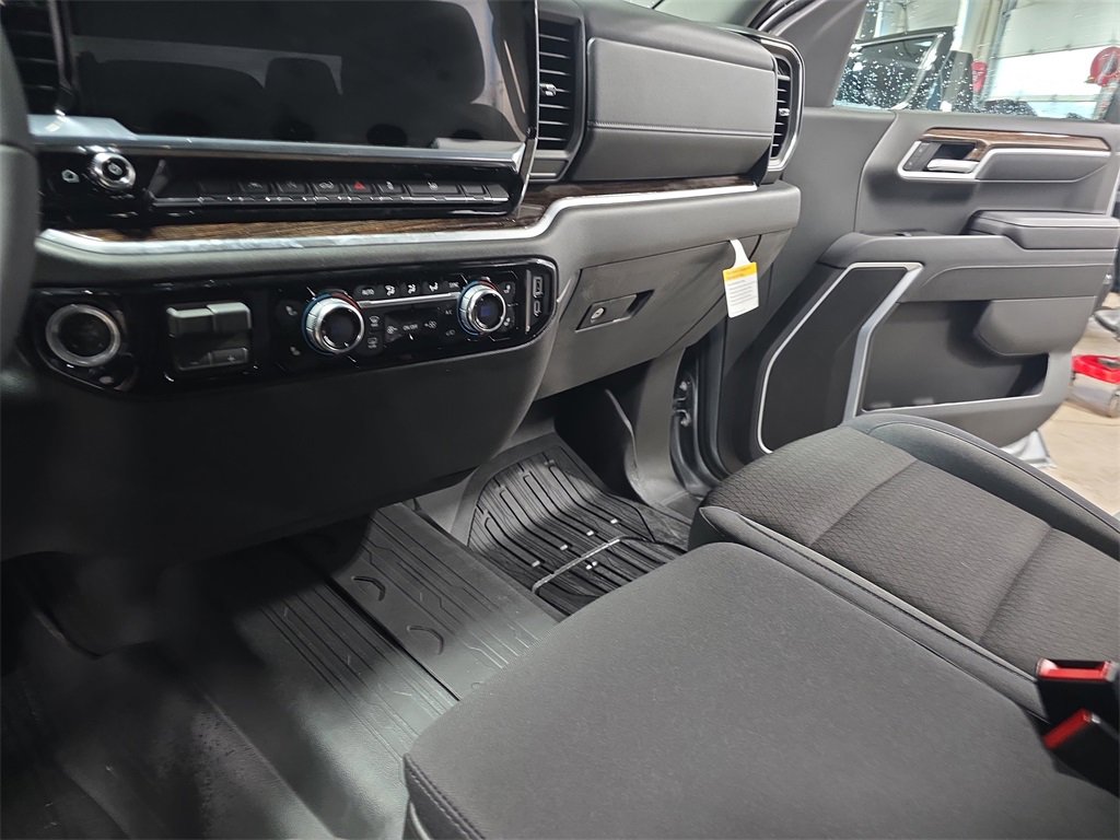 New 2026 GMC Sierra 1500 Elevation w/ Elevation Select Package image 24