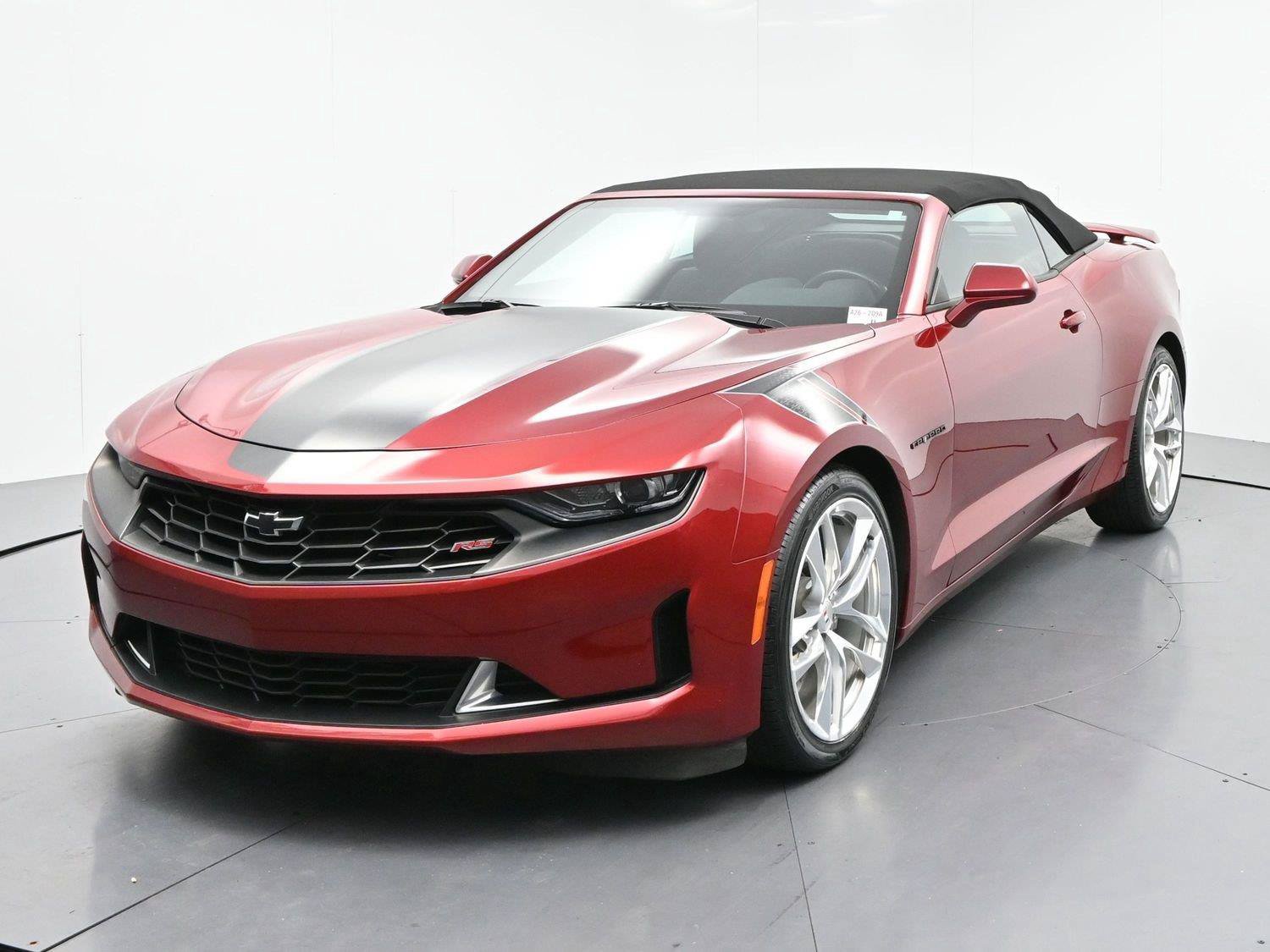 Used 2021 Chevrolet Camaro LT w/ Wild Cherry Design Package 1 RWD image 3