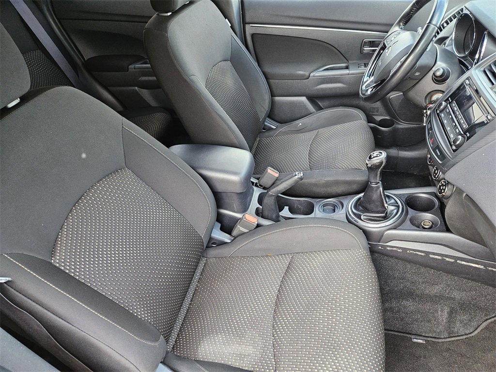 Used 2016 Mitsubishi Outlander Sport ES image 16