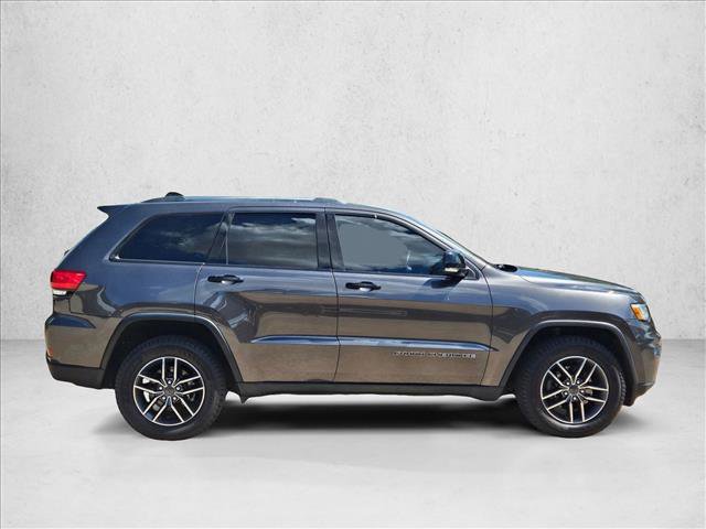 Used 2019 Jeep Grand Cherokee Limited w/ Trailer Tow Group IV image 4