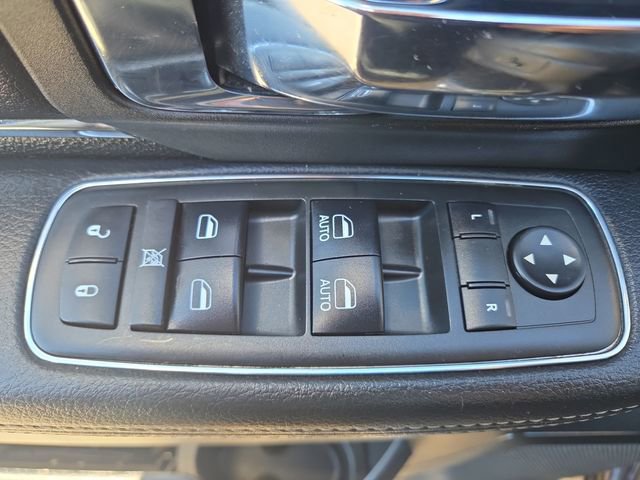 Used 2017 RAM 1500 Laramie image 17