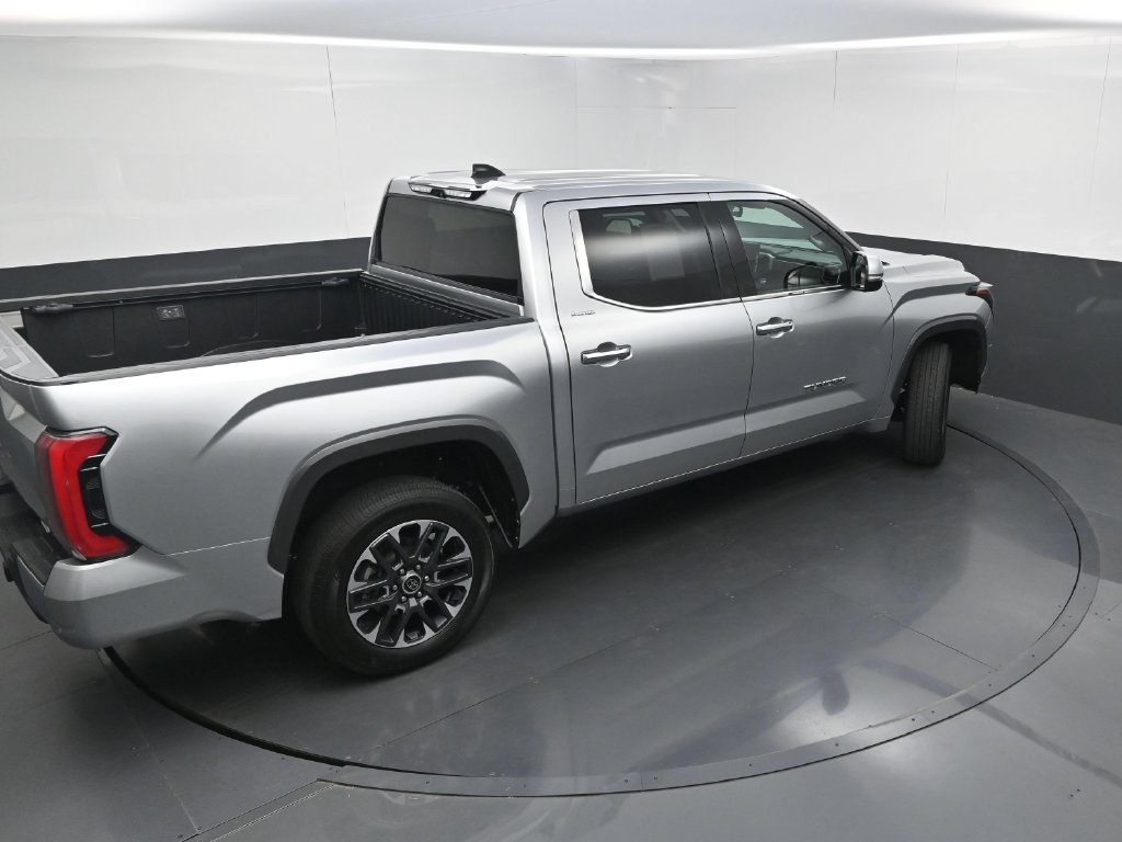 Used 2022 Toyota Tundra Limited AWD/4WD image 38