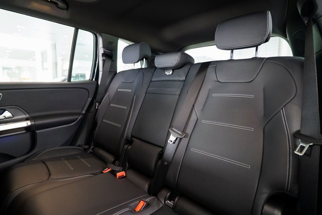 New 2026 Mercedes-Benz GLB 35 AMG 4MATIC image 33
