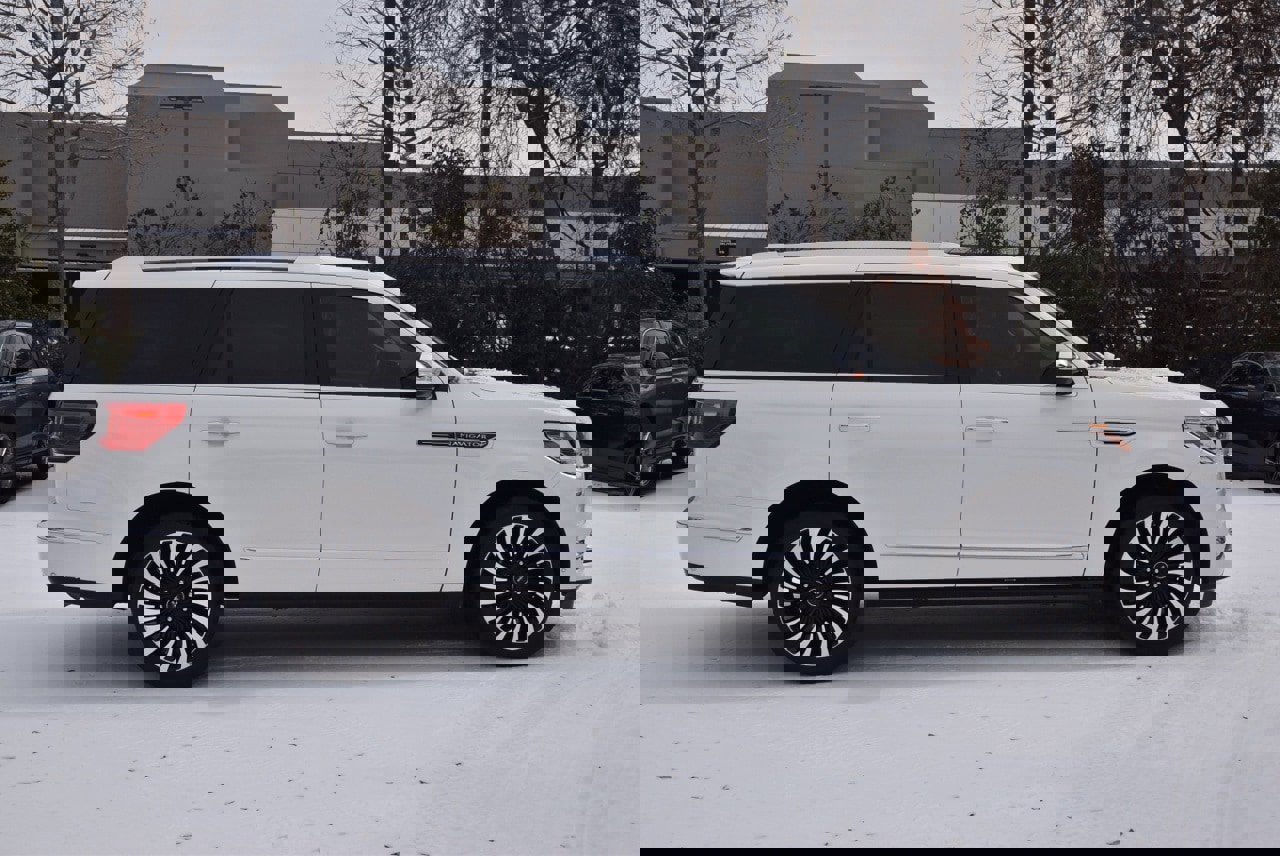 Used 2020 Lincoln Navigator Black Label image 6