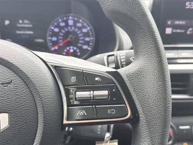 Used 2023 Kia Forte LXS w/ LXS Technology Package FWD image 19