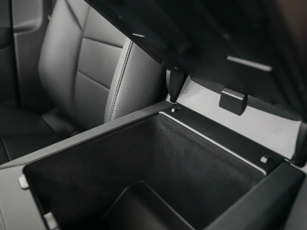 New 2026 Porsche Cayenne AWD/4WD image 33